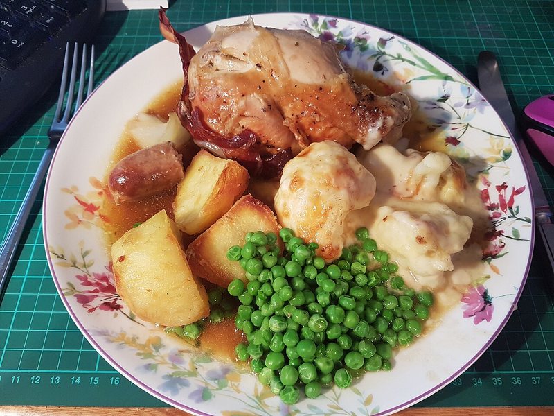 Sunday Roast Chicken - British main recipe